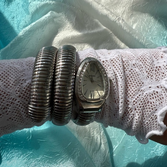 Serpenti Silver Elegant&Timeless Wrap Watch, BESTSELLER main image 4